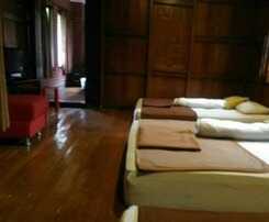 Hotel Bantal Guling Villa Bandung