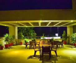 Hotel Lemon Park By Rosefinch