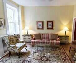 La Reserve Bed and Breakfast
