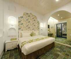 Hotel C\'est La Vie Villa