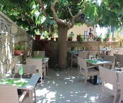 Hotel H&ocirc;tel Restaurant U Santa Maria
