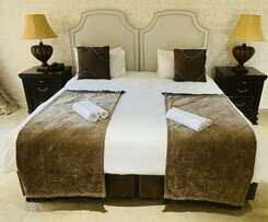 Bella Casa Guesthouse