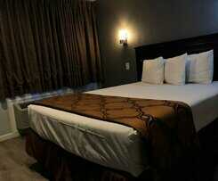 Relax Inn Motel