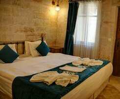  Elegance Cave Suites