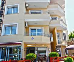 Bonapart Hotel