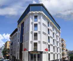 Hotel Grand Serenay