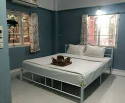 Hotel Parichart Place