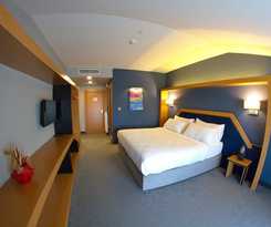  Roof 264 Hotel and Suites