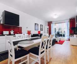  City Lights Apartments