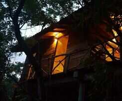 Hotel Eighth Wonder Resort