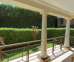 Hotel The Country Inn