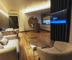 Urban Suites Apart