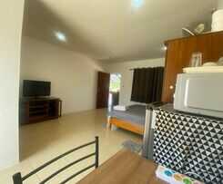 Hotel Bangtao Corner