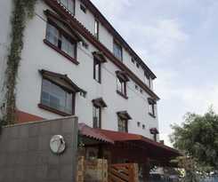 Tinkus Inn