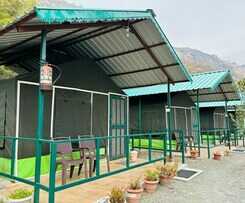 Hotel Room On The Roof By Himalayan Eco Lodges