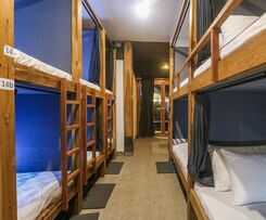 Hotel Green Hill Bed Station - Hostel
