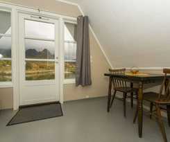 Hotel Sandvika Camping