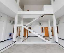 Hotel OYO 93306 Homestay Permana Supadio Airport