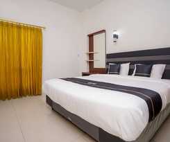 Hotel OYO 2695 D\'es Guest House