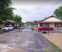 Hotel Budget Host Inn