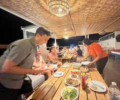 BigBlue Hostel Surf and Coworking