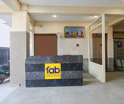 Hotel Fabhotel Gg Residency