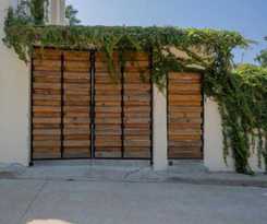Hotel Ashly Loma Larga