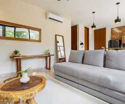 Luxury 2 Bedroom Suite Private Pool TL01
