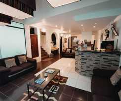 Hotel Hostal Premier Inn
