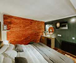 Luxury Inn