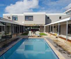 Hotel Avalon Lodge