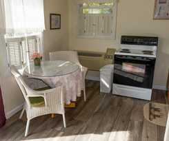 Hotel Chimney Rock Inn