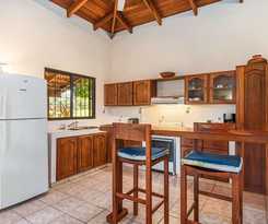 Hotel Guacamaya Lodge