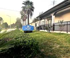 Hotel Blue Way Inn and Suites By Jasper Houston