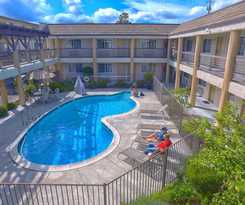 Redwood Creek Inn