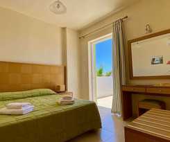 Manolis Apartments