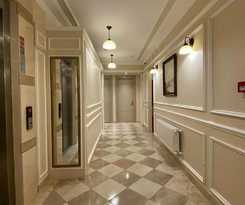 Mavirem Hotel