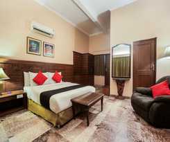 Capital O 10953 Dayal Lodge - A Boutique