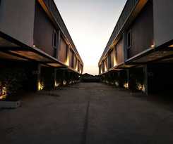 Skyline Resort