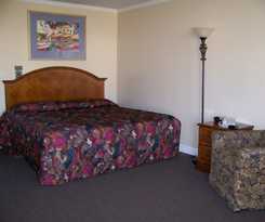 Hotel Emerald Sands Inn