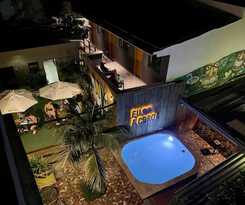 Hotel Hostel a Coroa