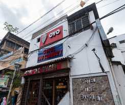 Hotel OYO 4144 The Banquet