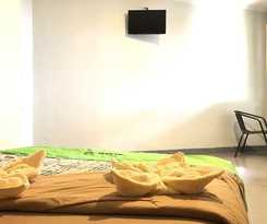 Hotel Bamboe Inn 2 Homestay