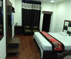 Shining Star Resort
