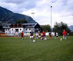 JUNGES HOTEL ZELL AM SEE - Hostel