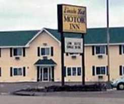 Hotel Lincoln Host Motor Inn