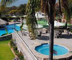 Hotel Mama Chuy and Villas