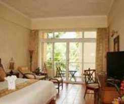 Resort Golden Palm