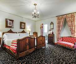 Hotel Noble Inns