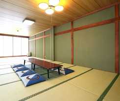Sports Inn Aoyama Dori
